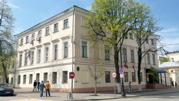 Казан үзәгендә Лев Толстой яшәгән йортны реставрациялиләр Казан үзәгендә Лев Толстой яшәгән йортны реставрациялиләр