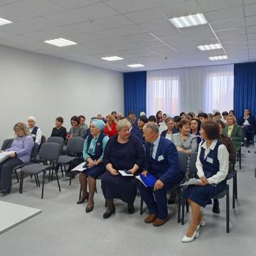 «Гомуми белем бирү учреждениесендә белем бирү сыйфаты белән идарә итүнең нәтиҗәлелеген арттыруның төп юнәлешләре» республика семинары